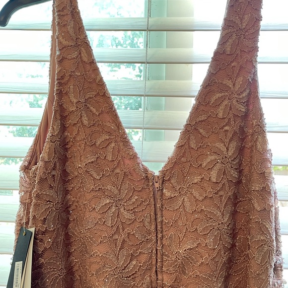 Beautiful rose/silver long dress 💖💛💖💛 - Picture 2 of 6